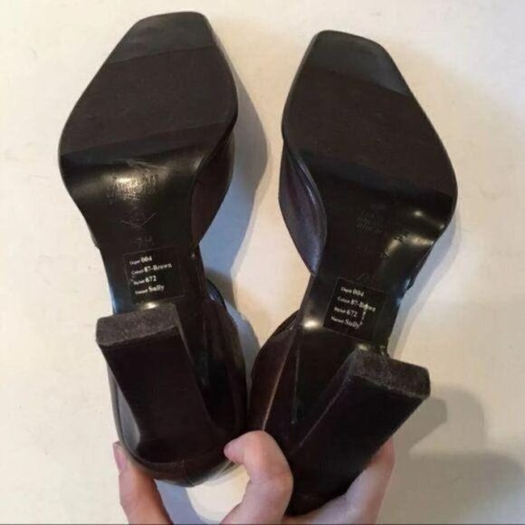 Bakers Heels Size 7 Sully Leather Made In Brazil - Picture 5 of 8